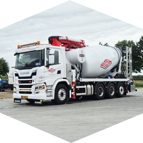Mixerpomp huren voor storten van beton - Engelen Betonpompen huren Someren